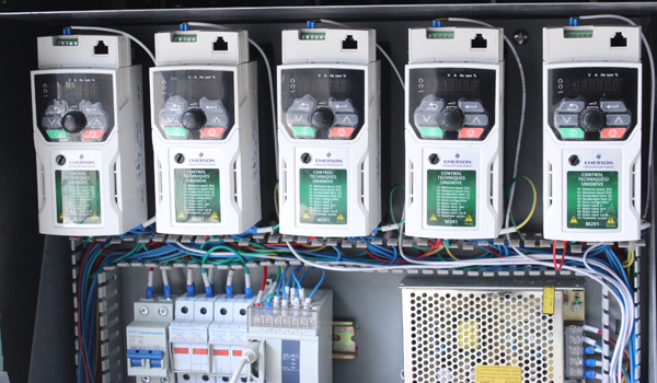 酥餅機變頻控制系統(tǒng)