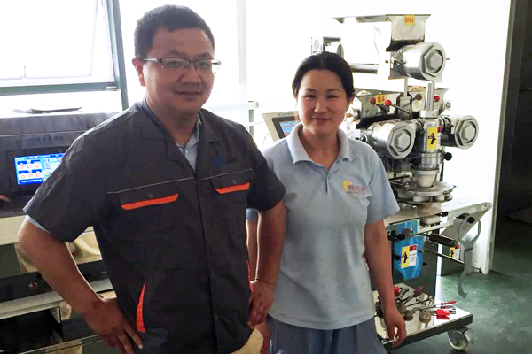 三色三味月餅生產線很適合我們這小面積廠家